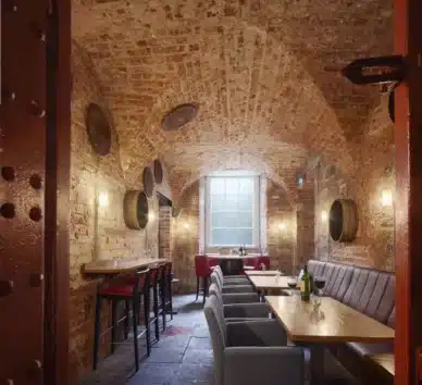 Wine Goose Cellar Bar