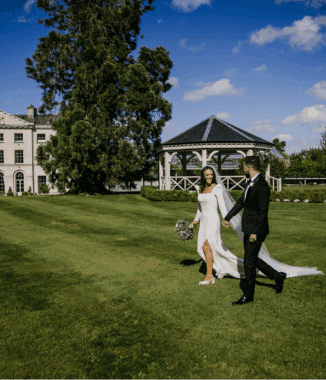 Aisling & Timmy Farnham Lawn